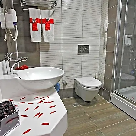 Selcuk Hotel